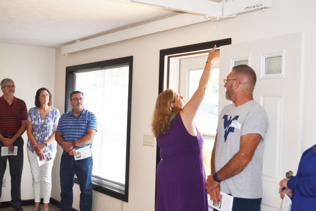 Habitat for Humanity of the MidOhio Valley dedicates Parkersburg home News, Sports, Jobs